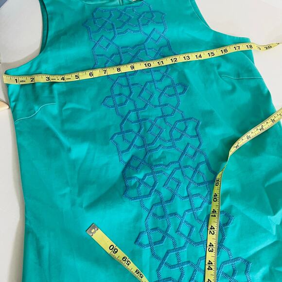 Garnet Hill Green Embroidered Sleeveless Sheath Dress Size 6 - Picture 7 of 9